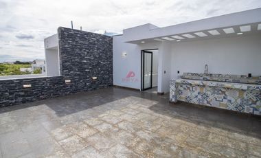Casa  en Venta  Bosques Vallarta, Zapopan, Jal