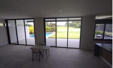 CASA EN PARAISO COUNTRY CLUB