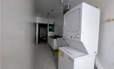 ALQUILER APARTAMENTO COSTA DEL ESTE 238MTS2 SEMIAMOBLADO