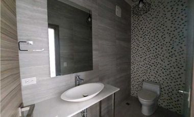 ALQUILER APARTAMENTO COSTA DEL ESTE 238MTS2 SEMIAMOBLADO