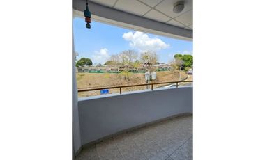 APARTAMENTO EN CAMINO REAL DE BETANIA PH  WINIFEL PLAZA  2REC 2B 100M2