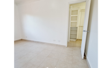 ALQUILO CASA REMODELADA EN PH VERSALLES -(4)