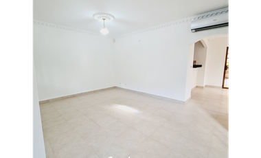 ALQUILO CASA REMODELADA EN PH VERSALLES -(4)