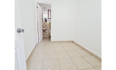 ALQUILO CASA REMODELADA EN PH VERSALLES -(4)