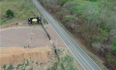 Se vende finca de 5 has con proyecto completo en Pedasí