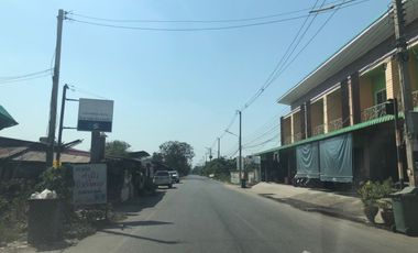 Land for sale in Khlong Yong, Nakhon Pathom