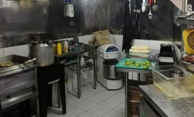 Calle Cinco/Calle Cuatro - Local Comercial - Venta