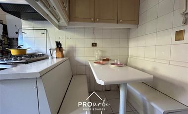 Casa en Arriendo en Amplia casa en el corazón de Vitacura. Alejandro Serani - La Llaveria. Colegio Sagrados Corazones de Manquehue