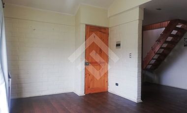 Casa en Arriendo en Alto Mackenna