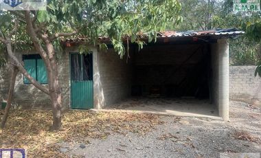 Se vende casa cerca de Las Varas