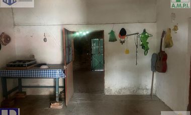 Se vende casa cerca de Las Varas