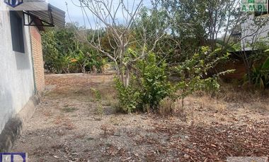 Se vende casa cerca de Las Varas