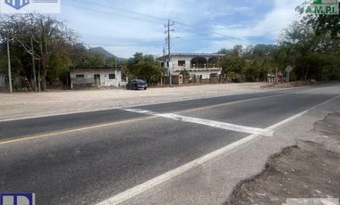 Se vende casa cerca de Las Varas