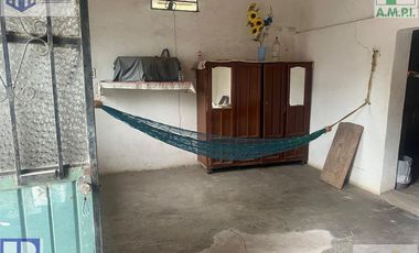 Se vende casa cerca de Las Varas