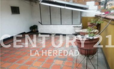 VENTA CASALOTE  EN  BELLO.  Código128113