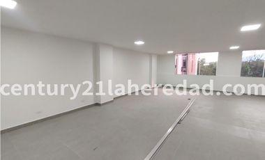 RENTA LOCAL COMERCIAL SEGUNDO PISO EN SURAMERICANA  Código 126332