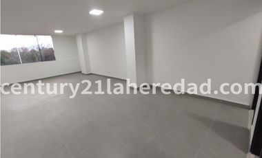 RENTA LOCAL COMERCIAL SEGUNDO PISO EN SURAMERICANA  Código 126332