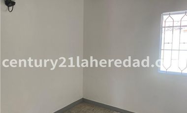 SE RENTA CASA COMERCIAL EN BELÉN FATIMA Código 124282