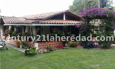 VENTA FINCA CON CASA CAMPESINA EN MARINILLA ANTIOQUIA Código 127378