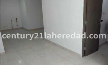 SE RENTA LOCAL COMERCIAL EN BOSTON, MEDELLIN Código 131357