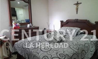 Apartamento en venta en Sabaneta sector Villa del Carmen