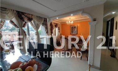 Apartamento en venta en Sabaneta sector Villa del Carmen