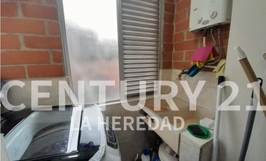 Apartamento en venta en Sabaneta sector Villa del Carmen