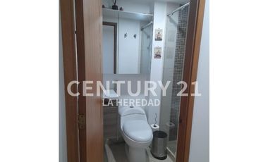 VENTA DE APARTAMENTO, VIRGEN EL CARMEN, SABANETA, COD:  124762
