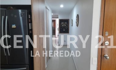 VENTA DE APARTAMENTO, VIRGEN EL CARMEN, SABANETA, COD:  124762