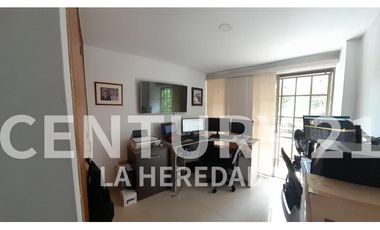VENTA DE APARTAMENTO, VIRGEN EL CARMEN, SABANETA, COD:  124762