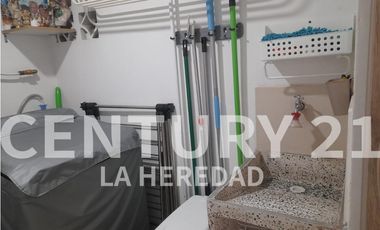 VENTA DE APARTAMENTO, VIRGEN EL CARMEN, SABANETA, COD:  124762
