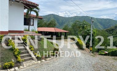 CASA FINCA EN VENTA - SECTOR SOPETRAN COD: 122259