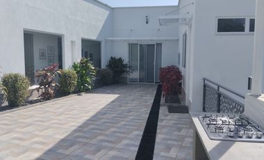 CASA EN VENTA VIA CHINCHINA- PALESTINA.