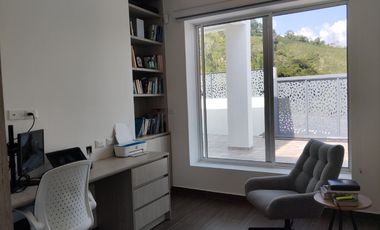 CASA EN VENTA VIA CHINCHINA- PALESTINA.