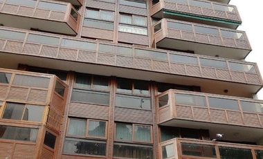 SEMIPISO 5 AMBIENTES c/ COCHERA- ZONA CENTRO