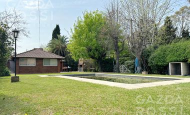 Casaquinta en Los Rosales