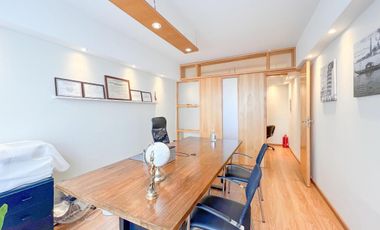 Oficina de 50m2 en Venta RECICLADA en Microcentro