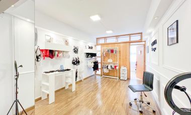 Oficina de 50m2 en Venta RECICLADA en Microcentro