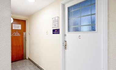 Oficina de 50m2 en Venta RECICLADA en Microcentro