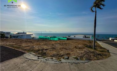 TERRENO EN URBANIZACIÓN MARINA BLUE- MANTA