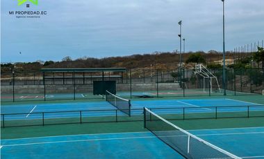 TERRENO EN URBANIZACIÓN MARINA BLUE- MANTA