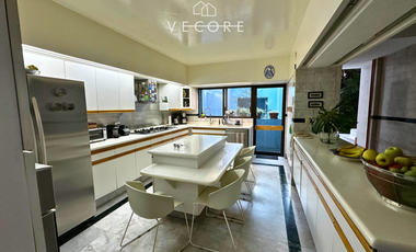 RESIDENCIA EN VENTA EN COLINAS DE SAN JAVIER, ZAPOPAN