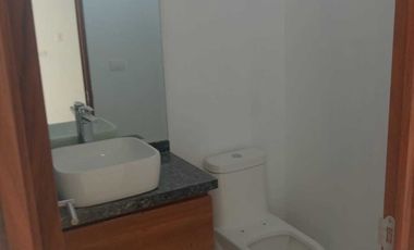 VENTA DE CASA EN CONDOMINIO EN DEL VALLE
