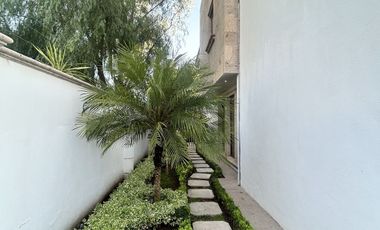 Casa en venta en Residencial Santa Paulina