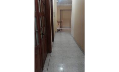 LUXA ARRIENDA APARTAESTUDIO CENTRO HISTORICO. CON SERVICIOS.2. PISO