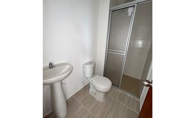 Se alquila apartamento 3 habitaciones av Condina,Pereira