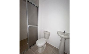 Se alquila apartamento 3 habitaciones av Condina,Pereira