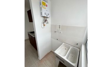 Se alquila apartamento 3 habitaciones av Condina,Pereira