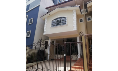 CASA EN VILLA DE LA FUENTES