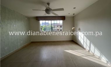 Venta de casa en Altos de Panamá